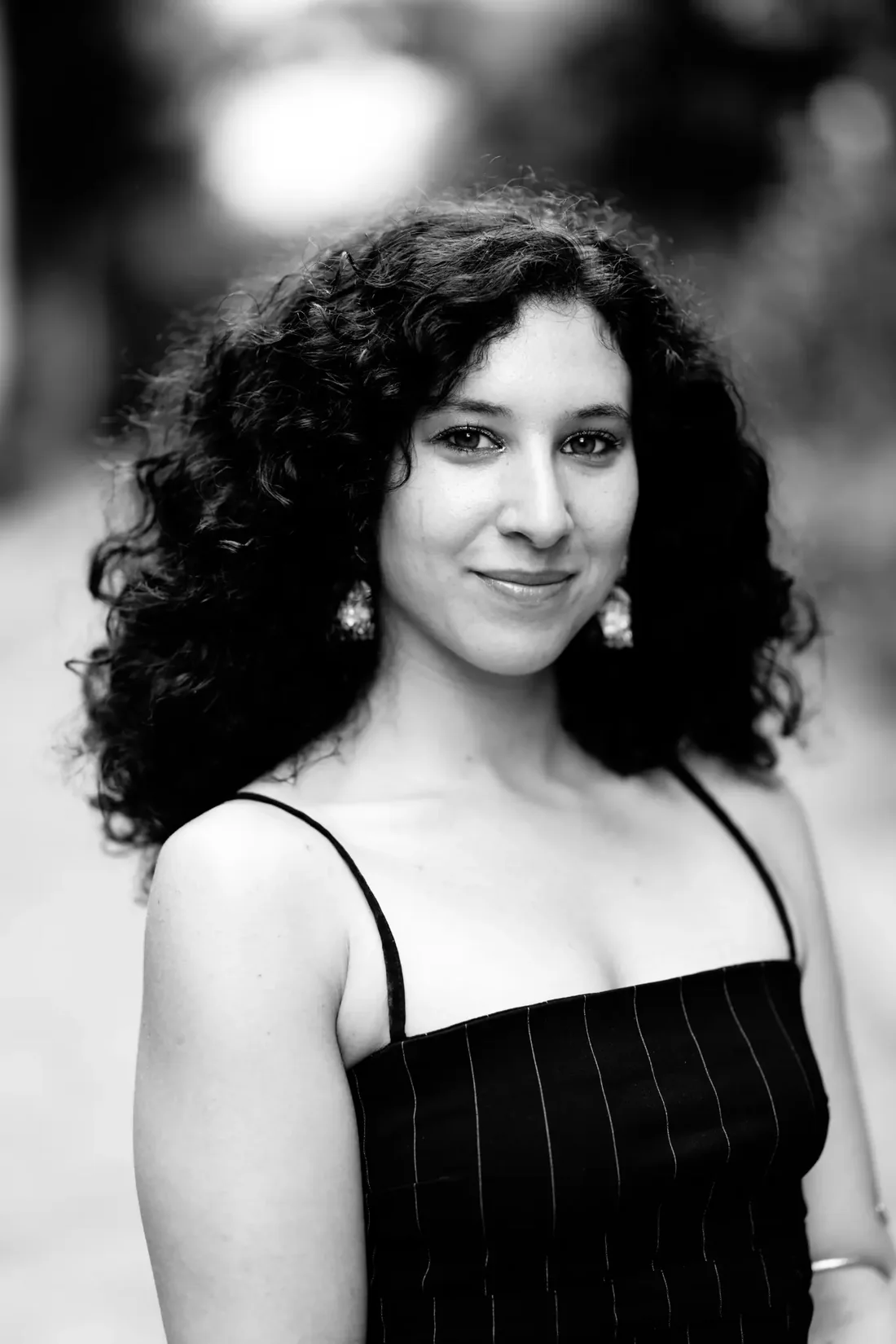Portrait de Soltana Nur, fondatrice de l'École des Pussycat Queens™